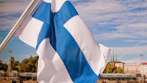 Finlandiyada ruslara məxsus təyyarələr müsadirə edilib
