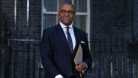 İran və Rusiya bütün dünyada qan axıdır - Britaniya XİN