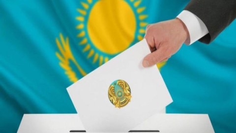 Qazaxıstan yeni prezidentini seçir - YENİLƏNİB