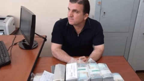 Sarkisyanın keçmiş mühafizə rəisinə cinayət işi açılıb