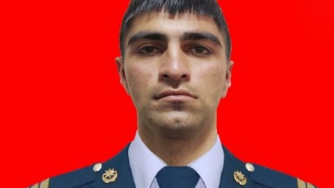 Qəzada həlak olan hərbçimizin FOTOSU
