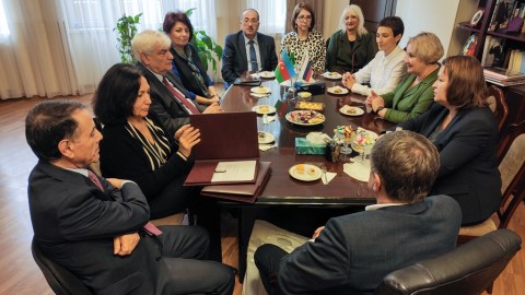 Samara Universitetinin professor-müəllim heyəti ADU-da