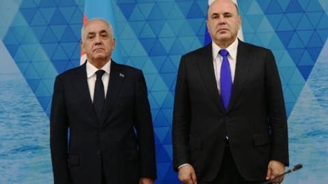 Baş nazirlər arasında telefon danışığı olub
