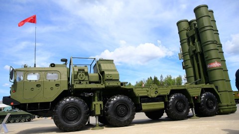 S-400-lərdən istifadə edə bilərik - Hulusi Akar