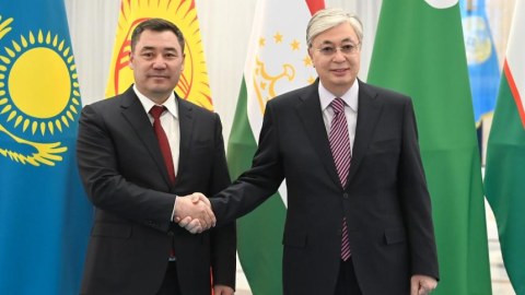 İki türkdilli dövlətin prezidenti Ermənistana gəldi