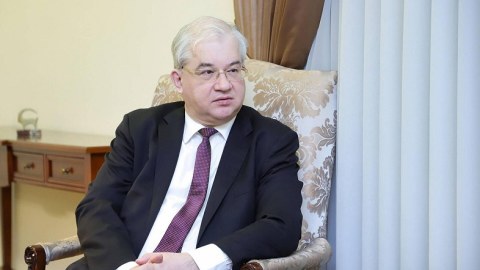Xovayev Bakıya sülh müqaviləsinə görə gedib - Zaxarova