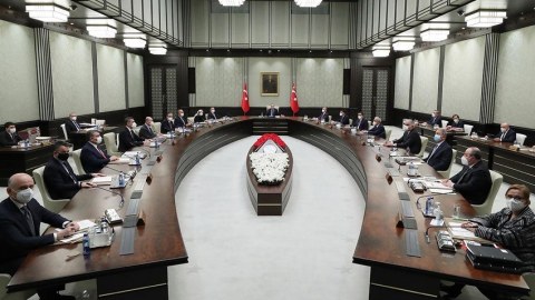 Ərdoğan hökuməti toplayır - Gündəlikdə nələr var...
