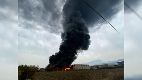 Türkiyədə kimyəvi fabrik YANDI