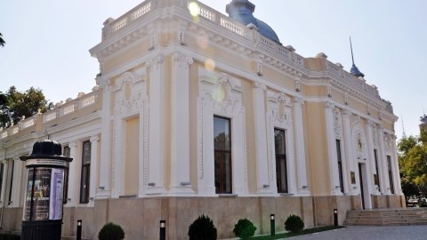 Teatrdakı yoxlamalarla bağlı mətbuat kofransı keçiriləcək