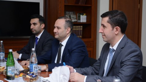 Cenevrə Mənəvi Xidmət Dərnəyinin vitse-prezidenti İlahiyyat İnstitutunda olub