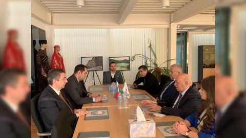BMU-nun rektoru Koreya səfirliyində olub - FOTOLAR