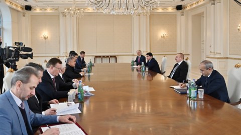 İlham Əliyev Tatarıstan Prezidentini qəbul edib