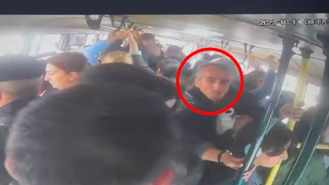 Avtobuslarda cibgirlik edənlər tutuldu - VİDEO