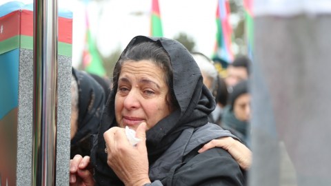 Qaraheybət şəhidləri anıldı - FOTOLAR