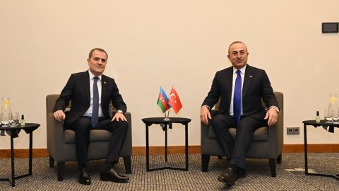 Bayramovla Çavuşoğlu bu məsələləri müzakirə ediblər