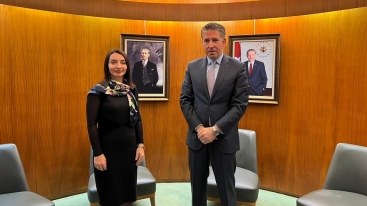 Azərbaycan və Türkiyə səfirləri Parisdə görüşdü 