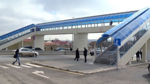 Piyada keçidində oğurluğa CƏHD