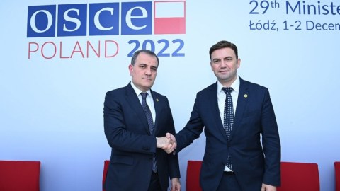 Ceyhun Bayramov şimali makedoniyalı həmkarı ilə görüşüb
