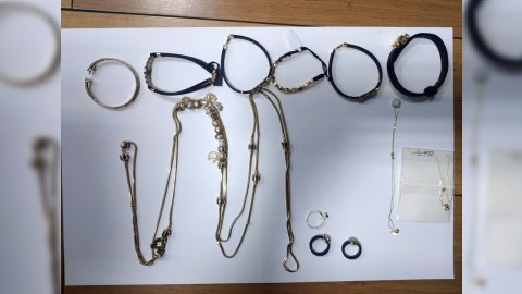 Ölkəyə gizli yolla qızıl keçirmək istədi - FOTOLAR 