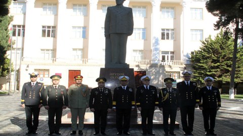 Pakistanlı admiral Hərbi İnstitutda - FOTOLAR