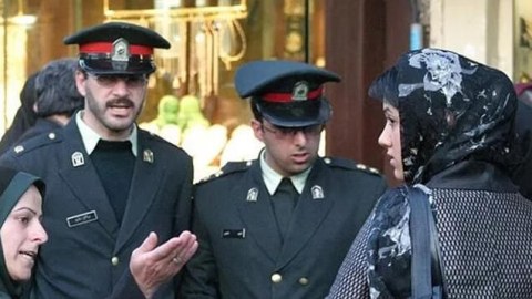 İranda əxlaq polisinin ləğv edilməsi gözlənilirdi - Əhməd Obalı
