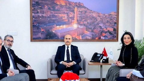 Ombudsman Türkiyədə səfərdədir