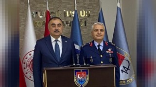 Azərbaycan səfiri Türkiyə hərbi bazasında - FOTO 