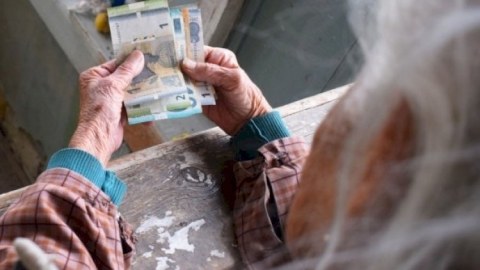 Normal pensiya üçün 35 il işləməliyik? - Nazirin çıxışına reaksiya