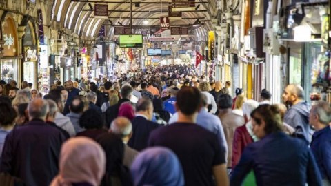Azərbaycana gələn turistlərin sayı ARTIB