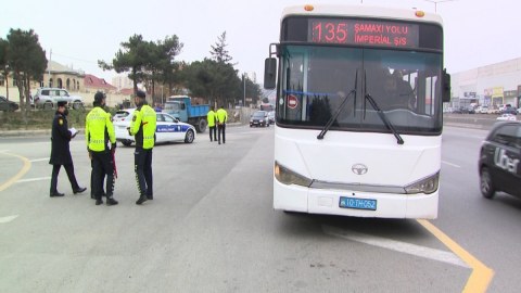 Narkotik çəkib, avtobus sürürmüş - SAXLANILDI