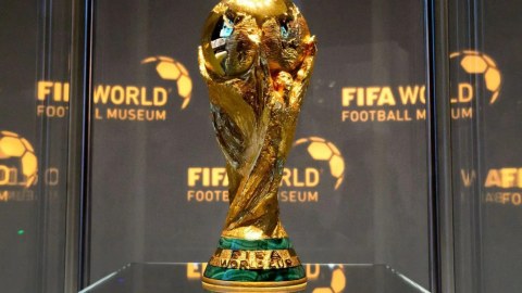 FIFA dünya çempionatını iki ildən bir keçirmək ideyasını dəstəkləmədi