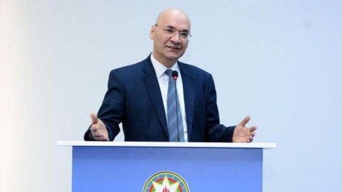 TikTokerlərlə görüş tənqid yox, təqdir olunmalıdı