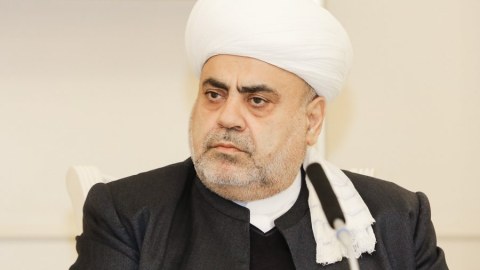 Allahşükür Paşazadə Qareginlə görüşmək istəyir