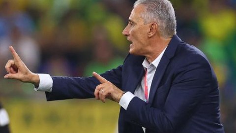 Braziliyanın baş məşqçisi istefa verdi