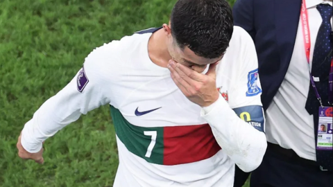 Komandası məğlub olan Ronaldo göz yaşlarını saxlaya bilmədi