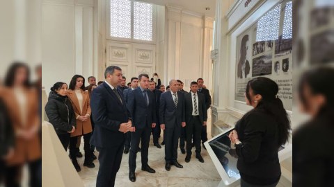 Xalqın xilaskarı - Ulu Öndər Heydər Əliyev