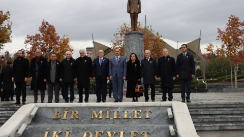 Ankarada Heydər Əliyev anıldı - FOTOLAR