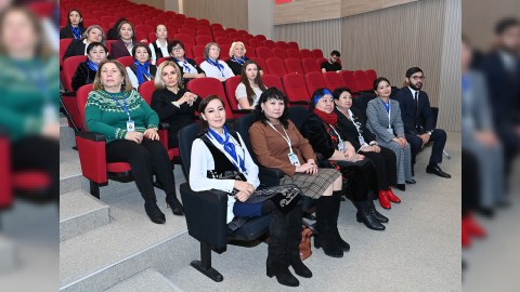 Qırğız məktəbliləri Azərbaycanda səfərdədir - VİDEO