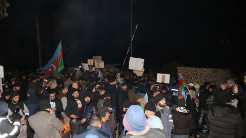 Bölgələrdən Laçın yoluna axın - Aksiya ilə bağlı SON XƏBƏRLƏR