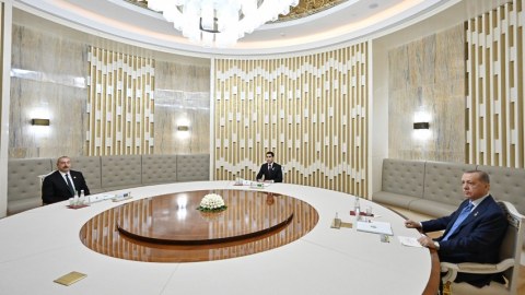 Dövlət başçılarının birgə bəyanatı qəbul edilib
