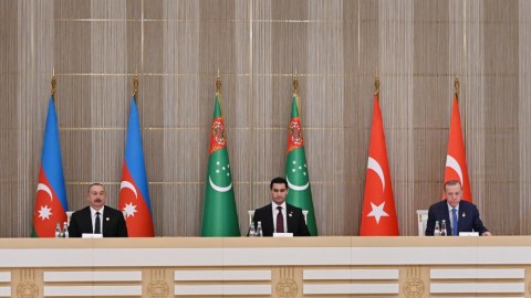 Azərbaycan-Türkiyə-Türkmənistan sənədləri imzalandı