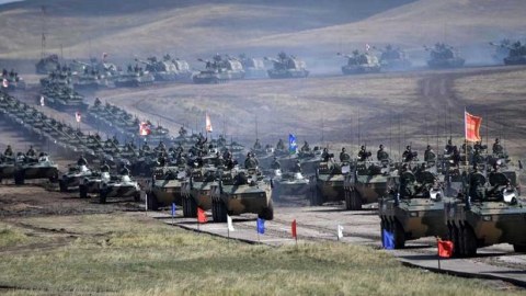 NATO-nun hərbi büdcəsi 25% artırıldı