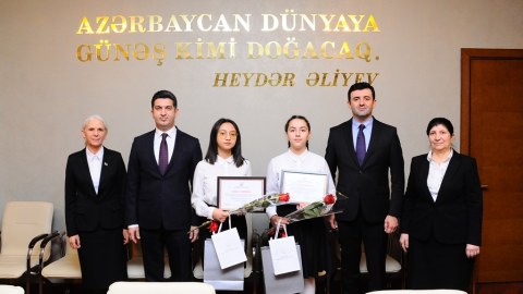 Naftalanda qaliblər mükafatlandırılıb - FOTOLAR