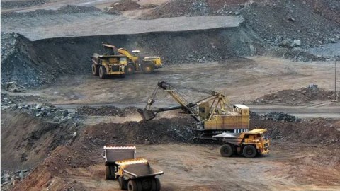 2 faydalı qazıntı yatağı istifadəyə verilib