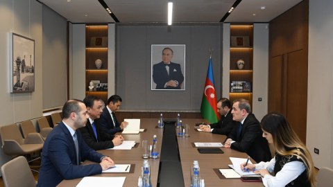 Ceyhun Bayramov TDT baş katibi ilə görüşdü