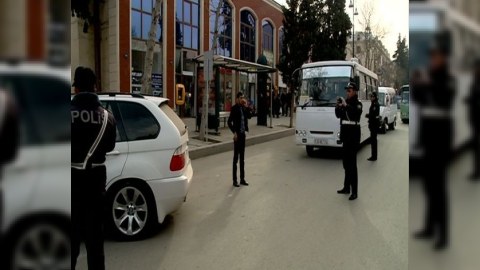 DYP sürücülərə müraciət etdi - Avtobus dayanacaqlarına girməyin!