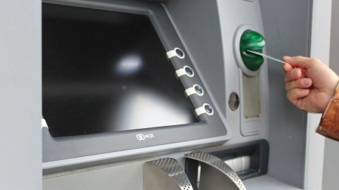 Bank kartını oğurlayan şəxs ələ keçdi