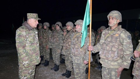 Kərim Vəliyev komandoların döyüş hazırlığını YOXLADI