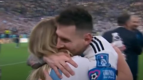 Messi ilə anasının duyğulu anları - VİDEO