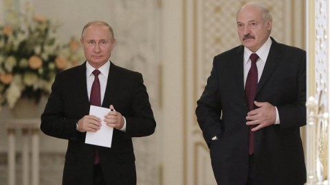 Putin Lukaşenko ilə nələri müzakirə etdiyini açıqladı
